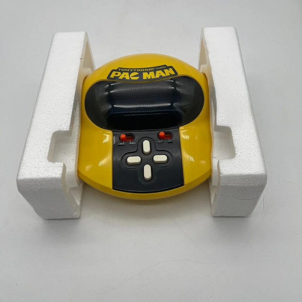 Vintage 1981 Tomytronic Pac-Man Handheld VFD Arcade Game Tomy Yellow Japan
